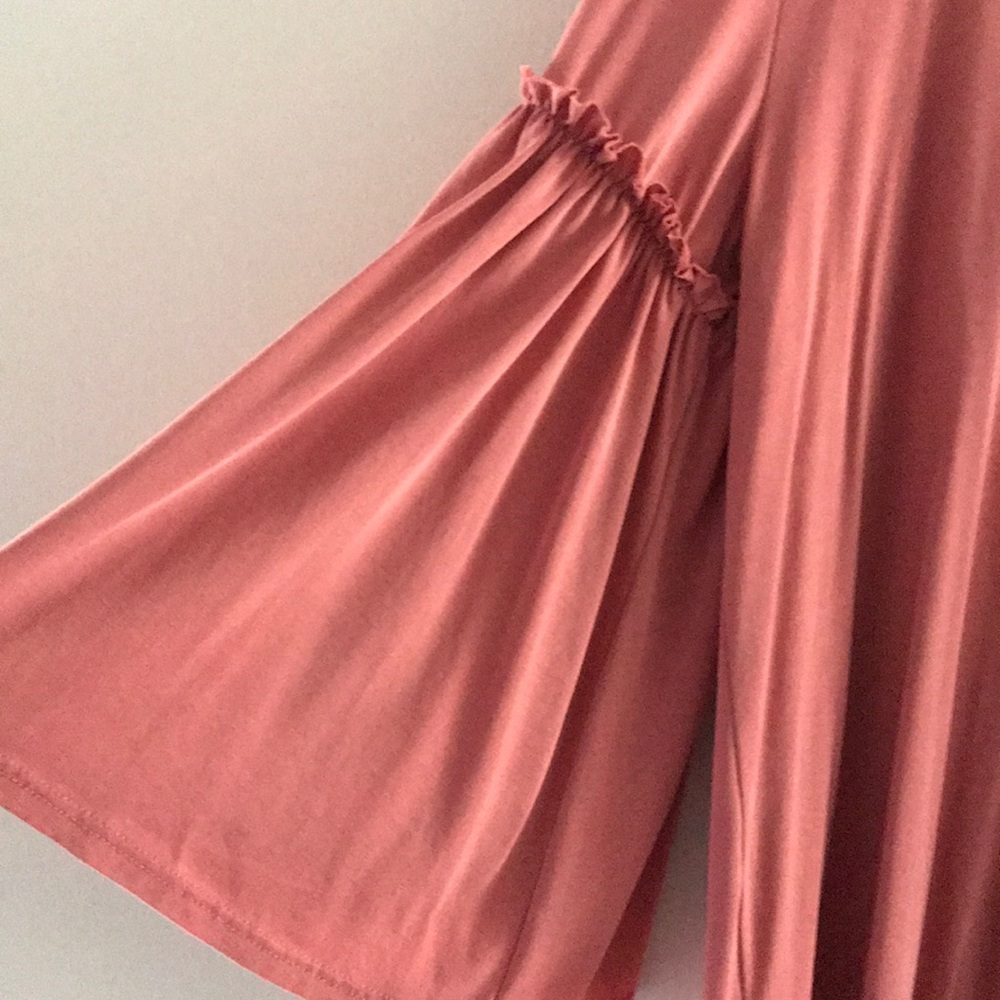 Blouse - Picture 2 of 2